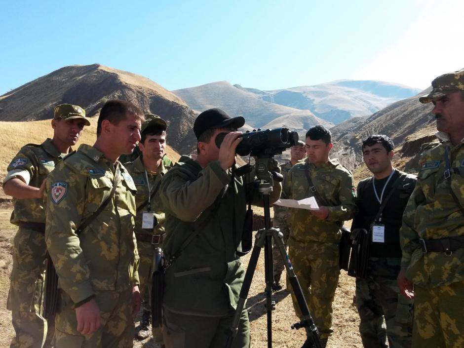 Таджиков поставили. ГКНБ Альфа Таджикистан. Пограничные войска Таджикистана. Армия Таджикистан погранвойска. Таджикско-китайская граница.